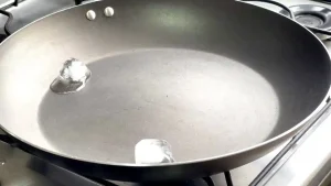 Como esquentar a pizza no fogão facil Receitas da Internet