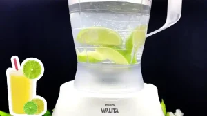Suco de limão de restaurante