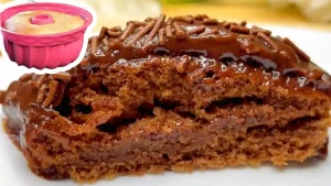 Bolo de chocolate com água facil