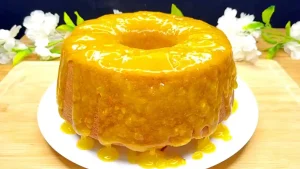 Bolo de Laranja com Suco de Laranja