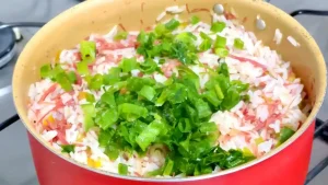 Arroz com Carne Seca Desfiada