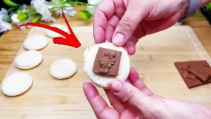 PÃO DE FORMA COM CHOCOLATE