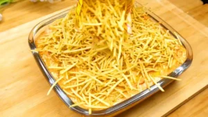 STROGONOFF DE SALSICHA SIMPLES